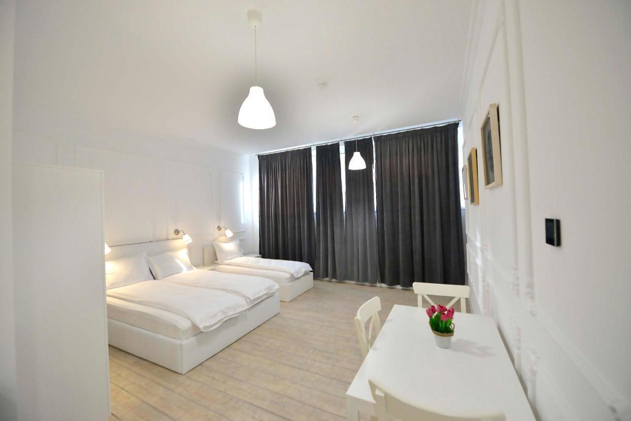 Otilia Aparthotel Bukarest Exteriör bild