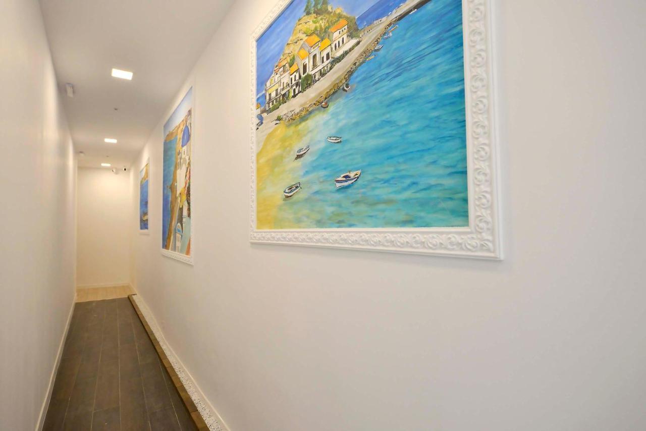 Otilia Aparthotel Bukarest Exteriör bild