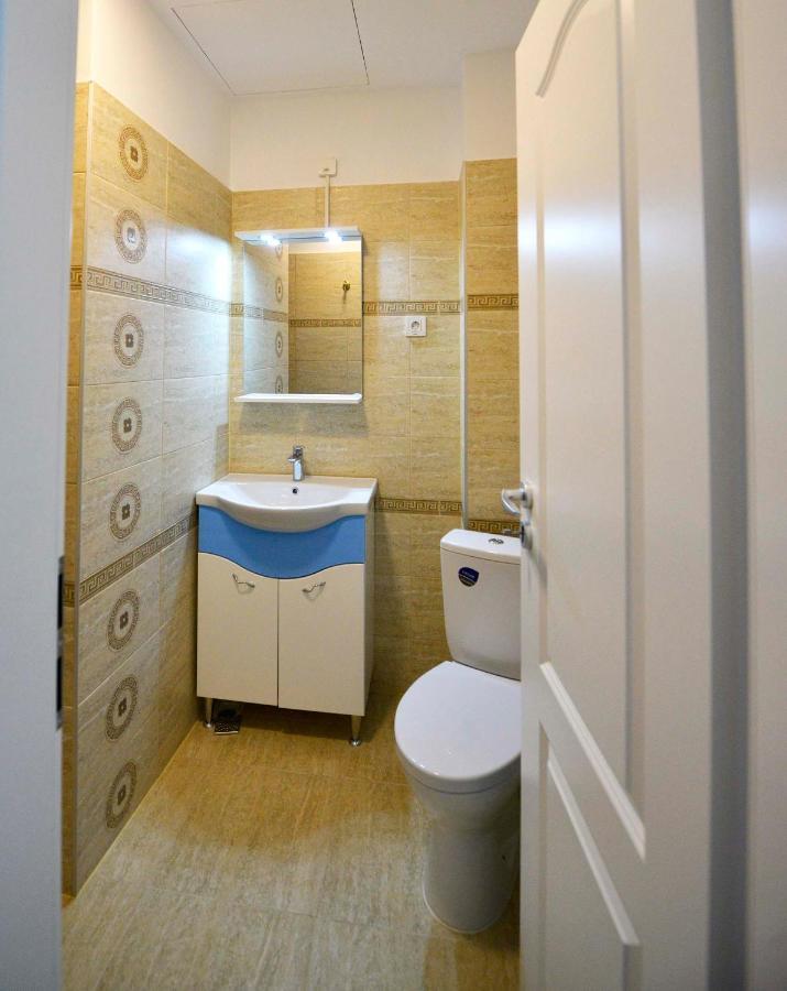 Otilia Aparthotel Bukarest Exteriör bild
