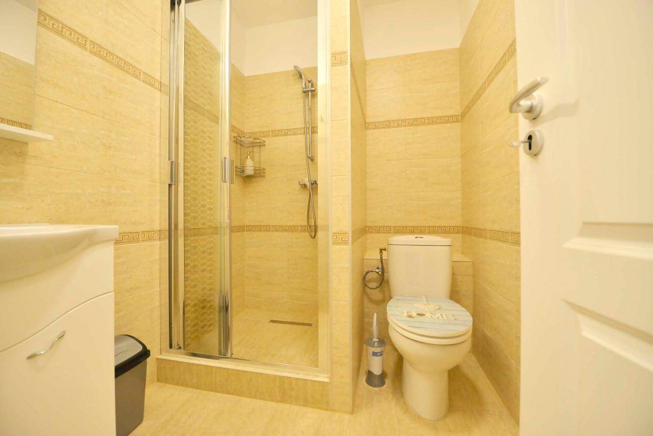 Otilia Aparthotel Bukarest Exteriör bild